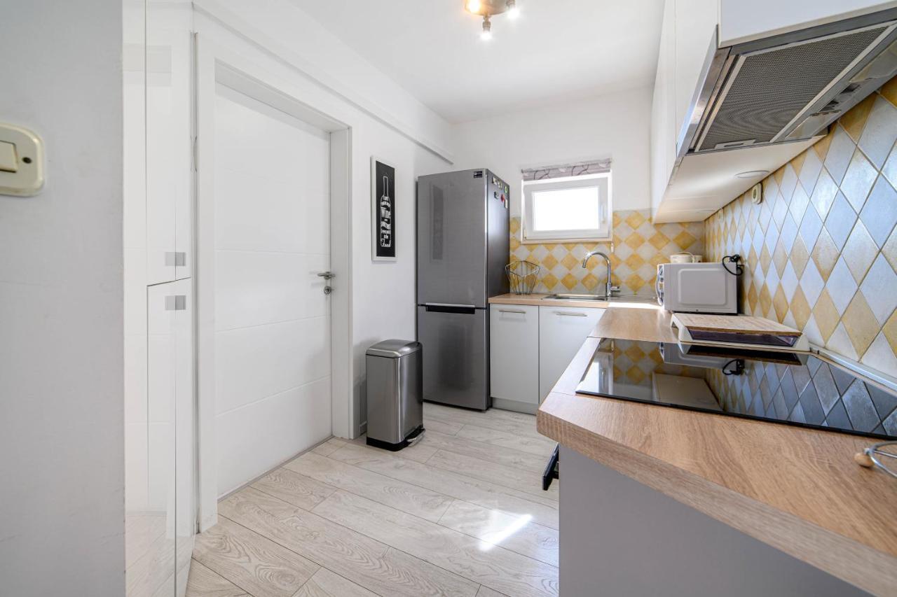 Apartment Seaside Žaborić Kültér fotó